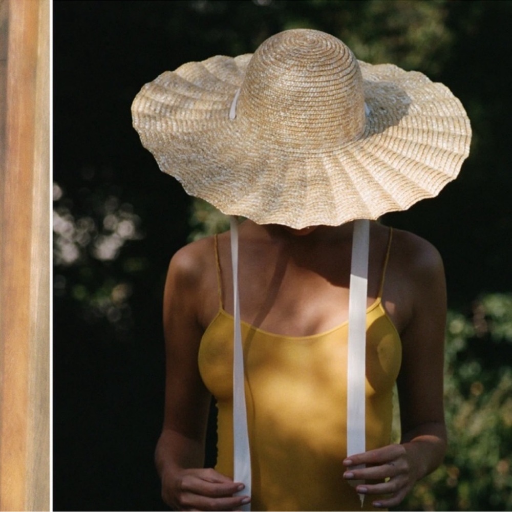 lack of color dolce tan wide brim scalloped straw summer sun hat